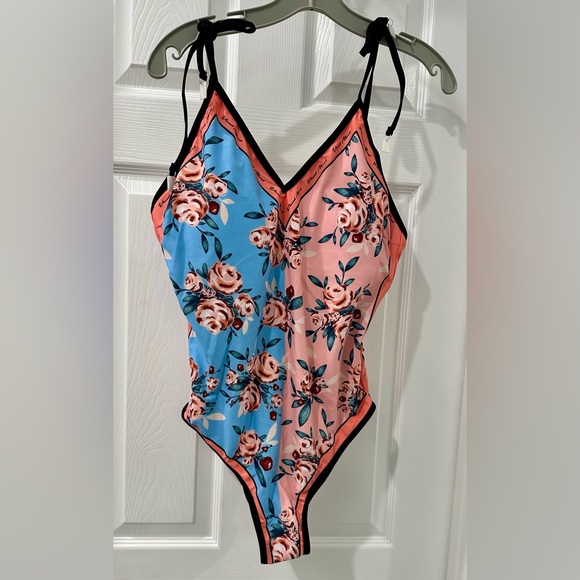 NEW Pineapples & Palms / Peach Color One-Piece & Cover-Up SwimSuit /SwimWear - Picture 2 of 6